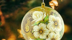 Ukrainian Hand-Painted Christmas Tree Ball|Festive Ornaments in Gold,Purple, Blue Tones