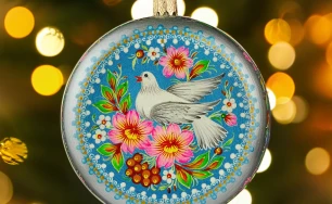 Beautiful Dual-Sided Medallion|Unique Holiday Ornament|Perfect for Gift|Exclusive Artisan Christmas Decoration|Collectible Medallion|Present