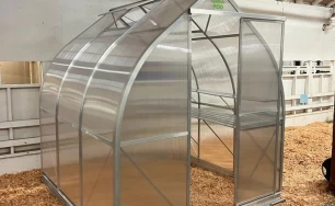 Greenhouse Starter Kit $949 Теплица