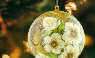 Ukrainian Hand-Painted Christmas Tree Ball|Festive Ornaments in Gold,Purple, Blue Tones